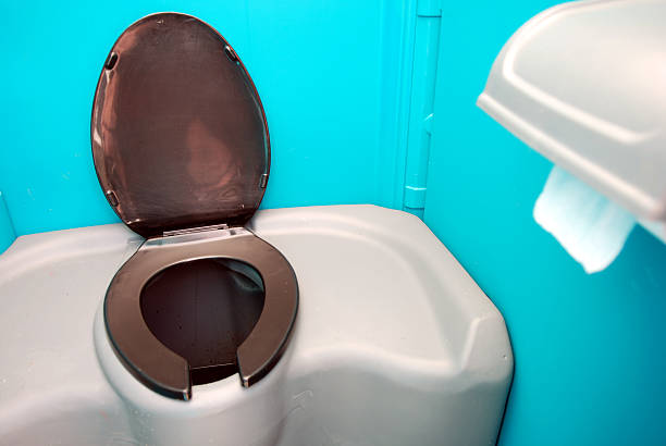 Best Portable toilet rental cost  in Terre Du Lac, MO