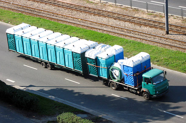 Portable Toilet Options We Offer in Terre Du Lac, MO